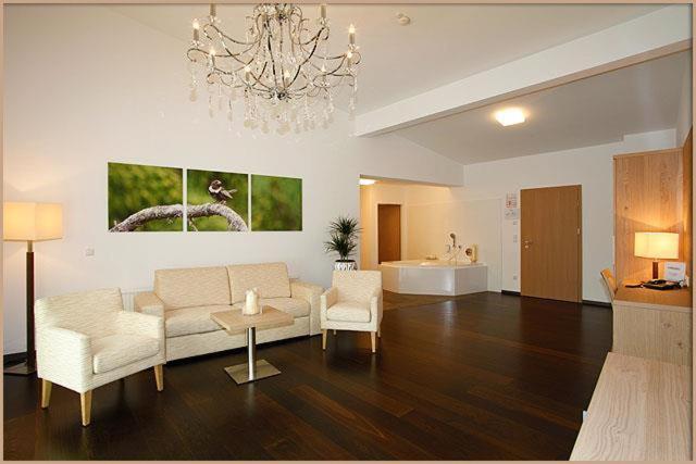 Relax&Wanderhotel Poppengut Hinterstoder Buitenkant foto