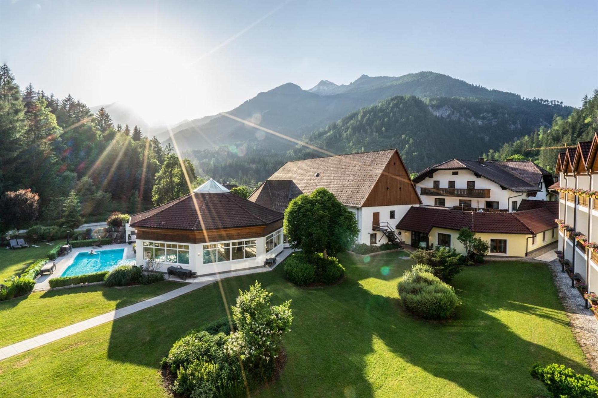Relax&Wanderhotel Poppengut Hinterstoder Buitenkant foto